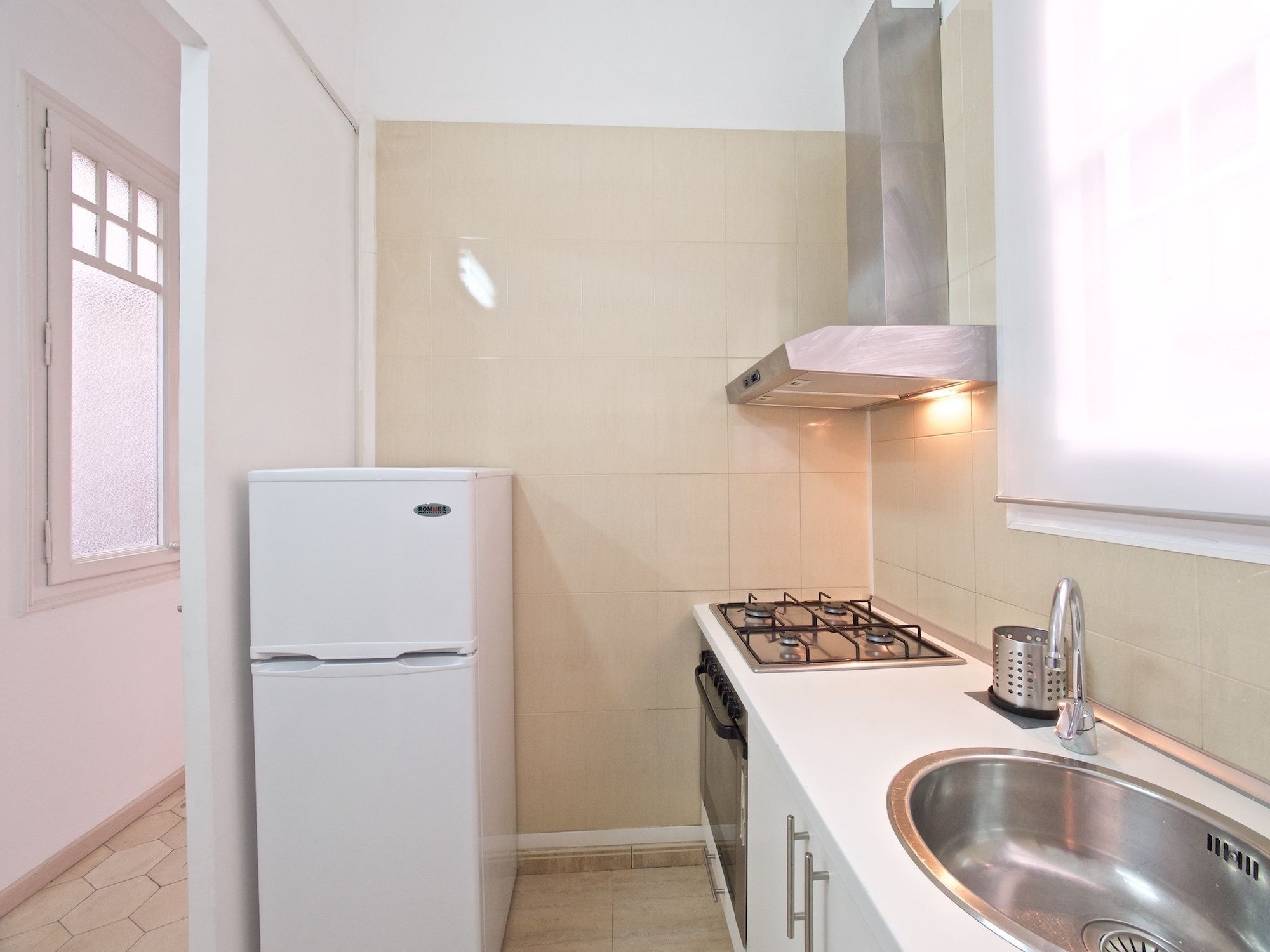 Suites4days Gaudi Eixample Apartment *